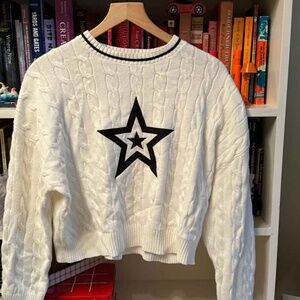 Cable Knit Sweater with Star